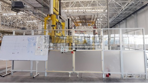 鋁型材圍欄的結構性價值：無需焊接的穩固藝術